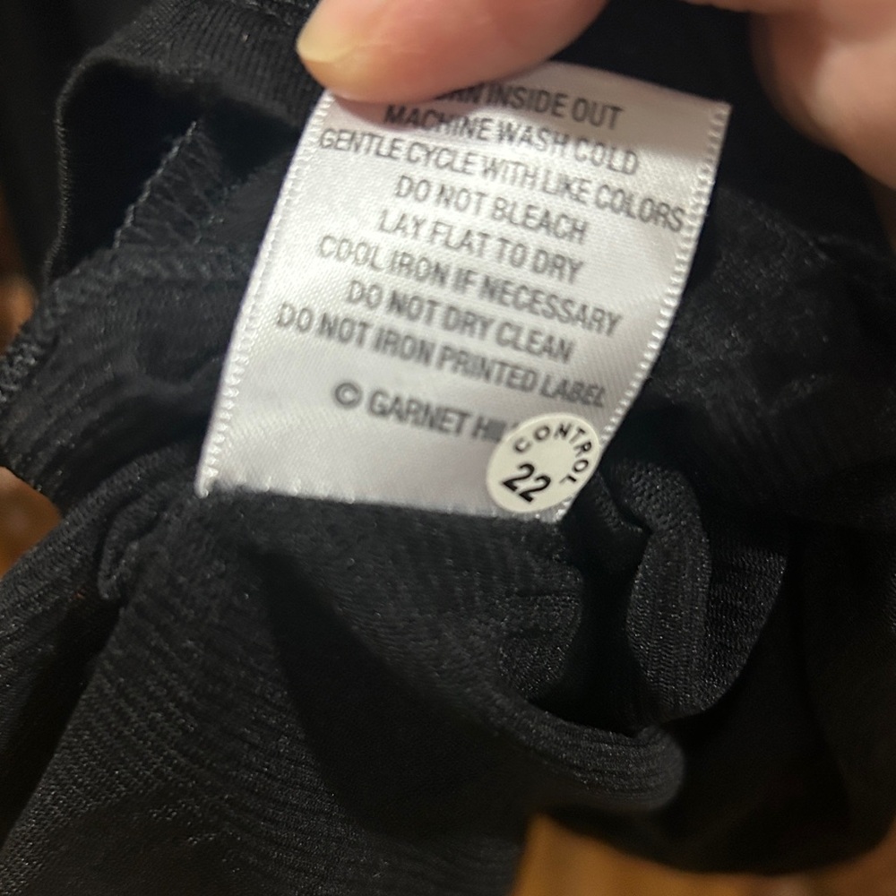 EUC Garnet Hill medium black dress - Picture 7 of 8